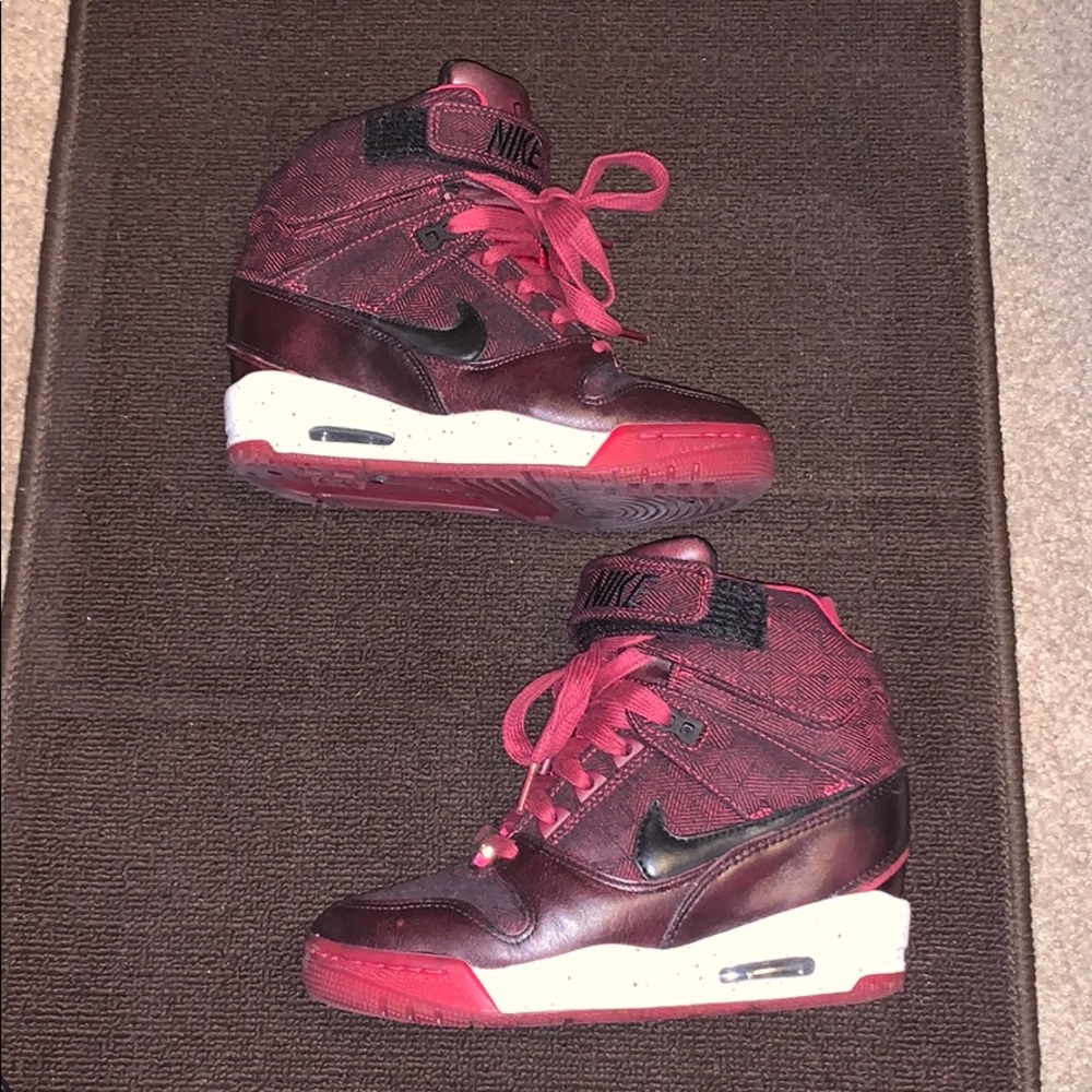 Nike Air Revolution Sky Hi City Pack London Sz6